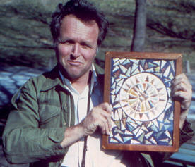 Jim Anderson holding Bill Fecht's Cahokia points.