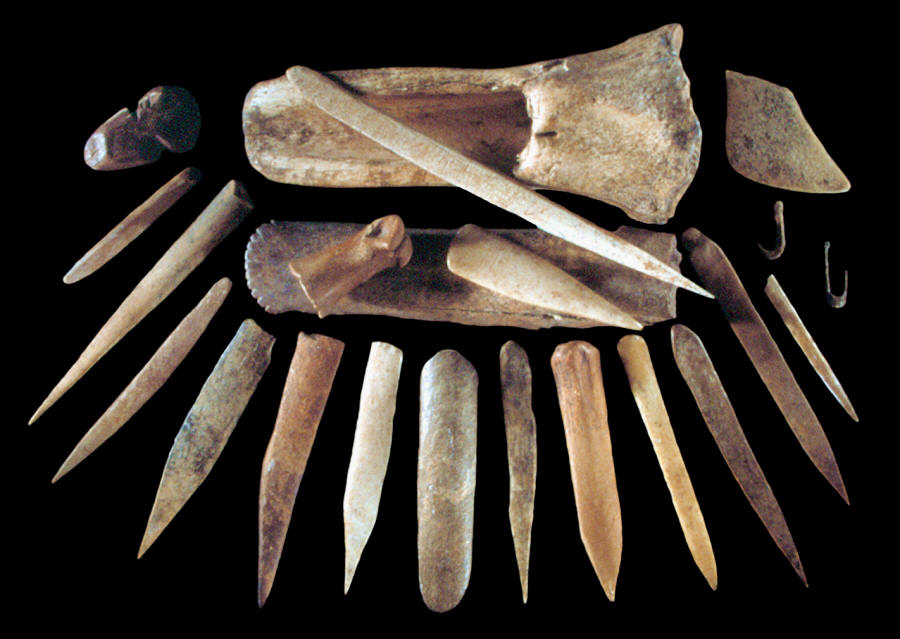 Bone tools from the Mitchell site in South Dakota.