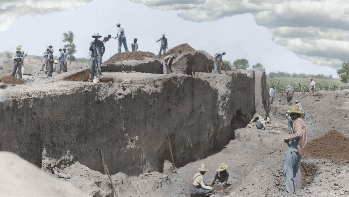 WPA workers excavating Craig Mound, Spiro Mound site.